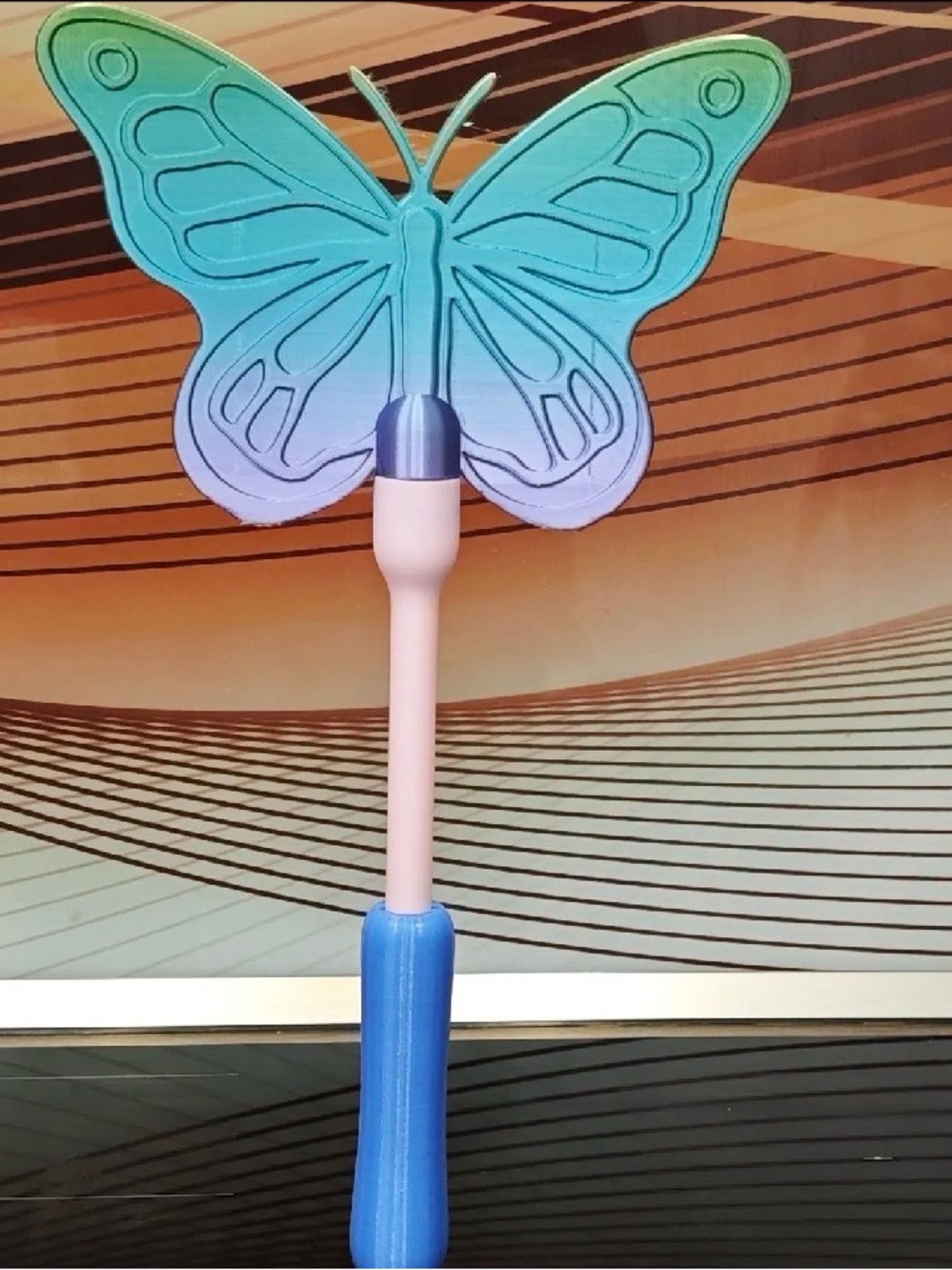 Tap & Pay Butterfly Wand - Picture 2 of 4